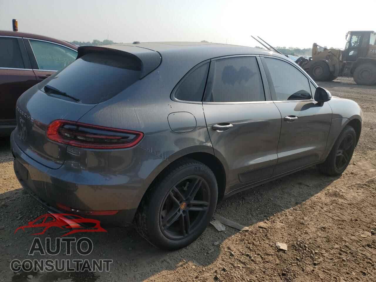 PORSCHE MACAN 2015 - WP1AB2A59FLB51588