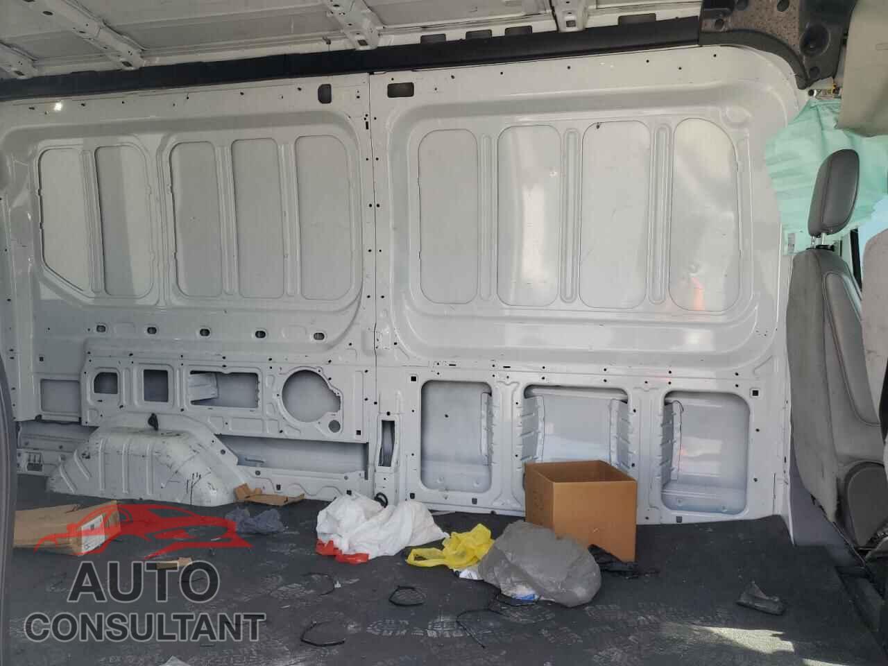FORD TRANSIT 2019 - 1FTYR2CM6KKB64296