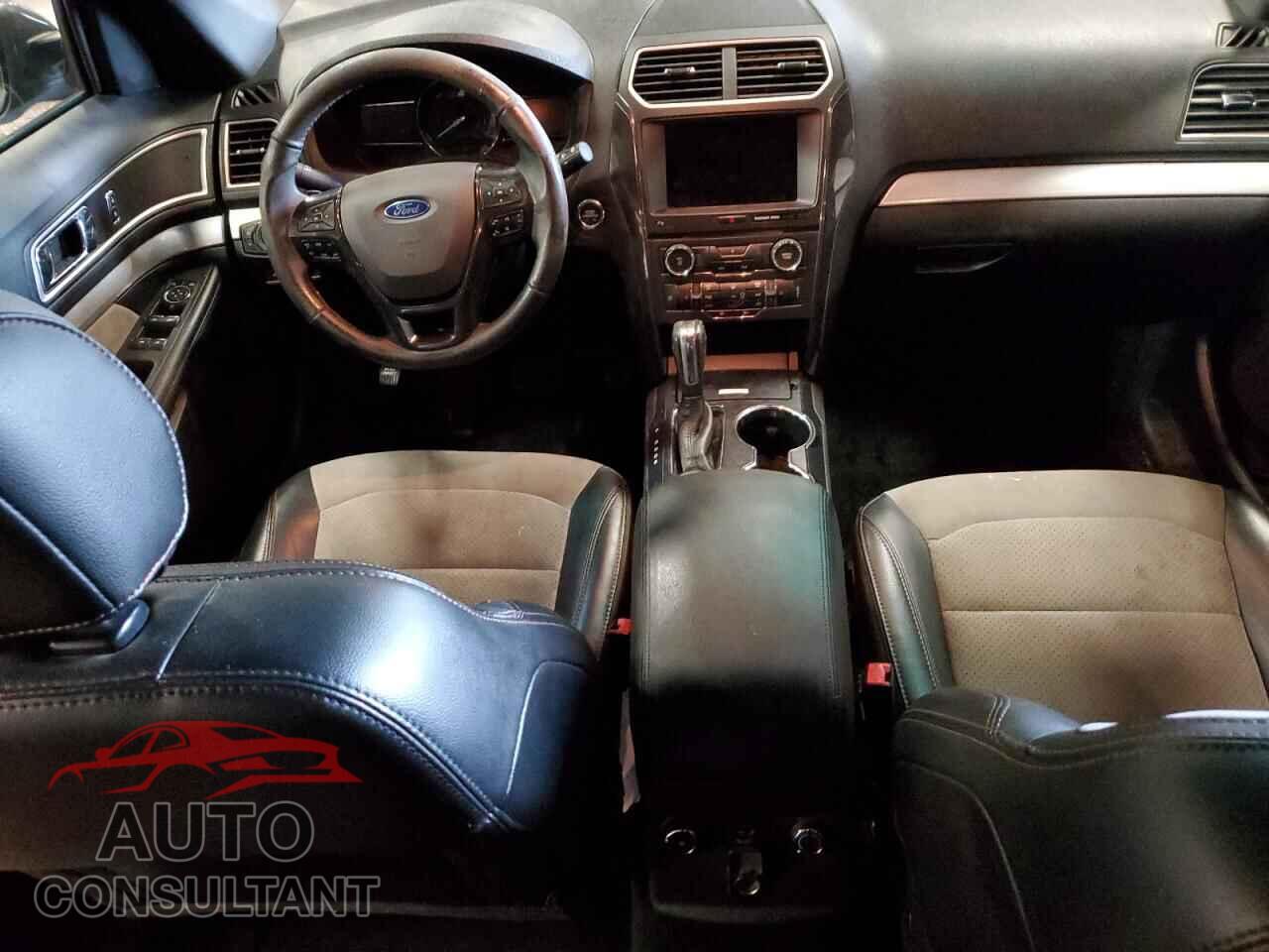 FORD EXPLORER 2017 - 1FM5K8D80HGA92868