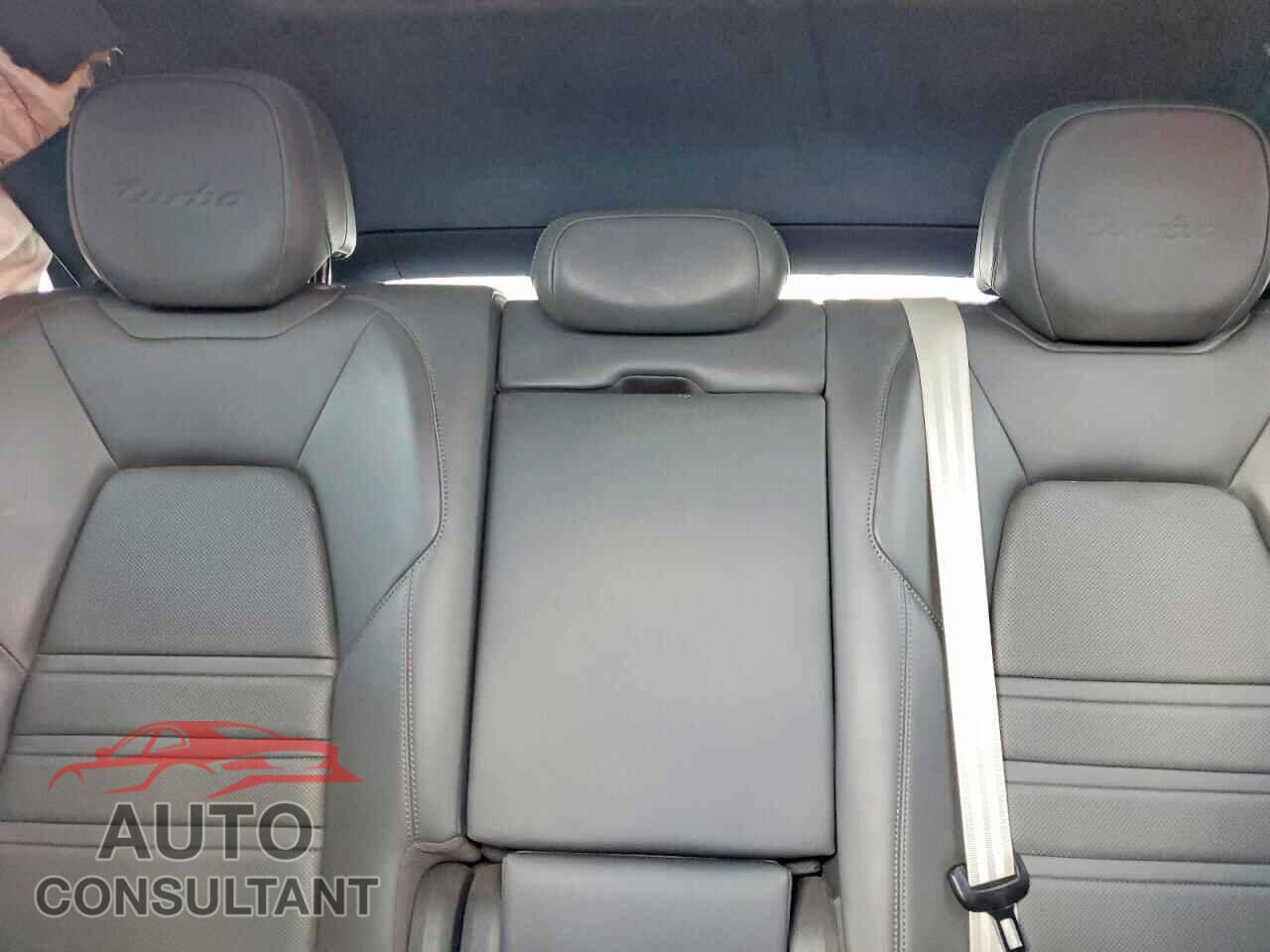 PORSCHE CAYENNE 2019 - WP1AF2AY4KDA81551
