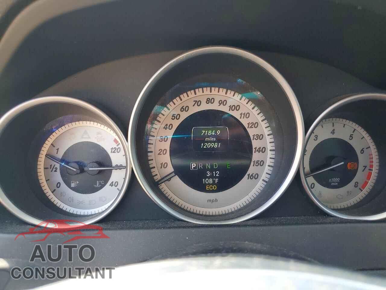 MERCEDES-BENZ C-CLASS 2013 - WDDGF8AB8DG098807