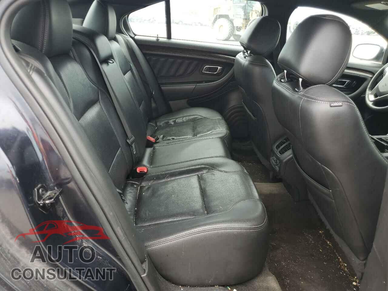 FORD TAURUS 2017 - 1FAHP2F87HG104176