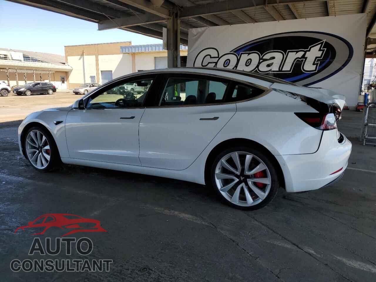 TESLA MODEL 3 2018 - 5YJ3E1EB5JF084320