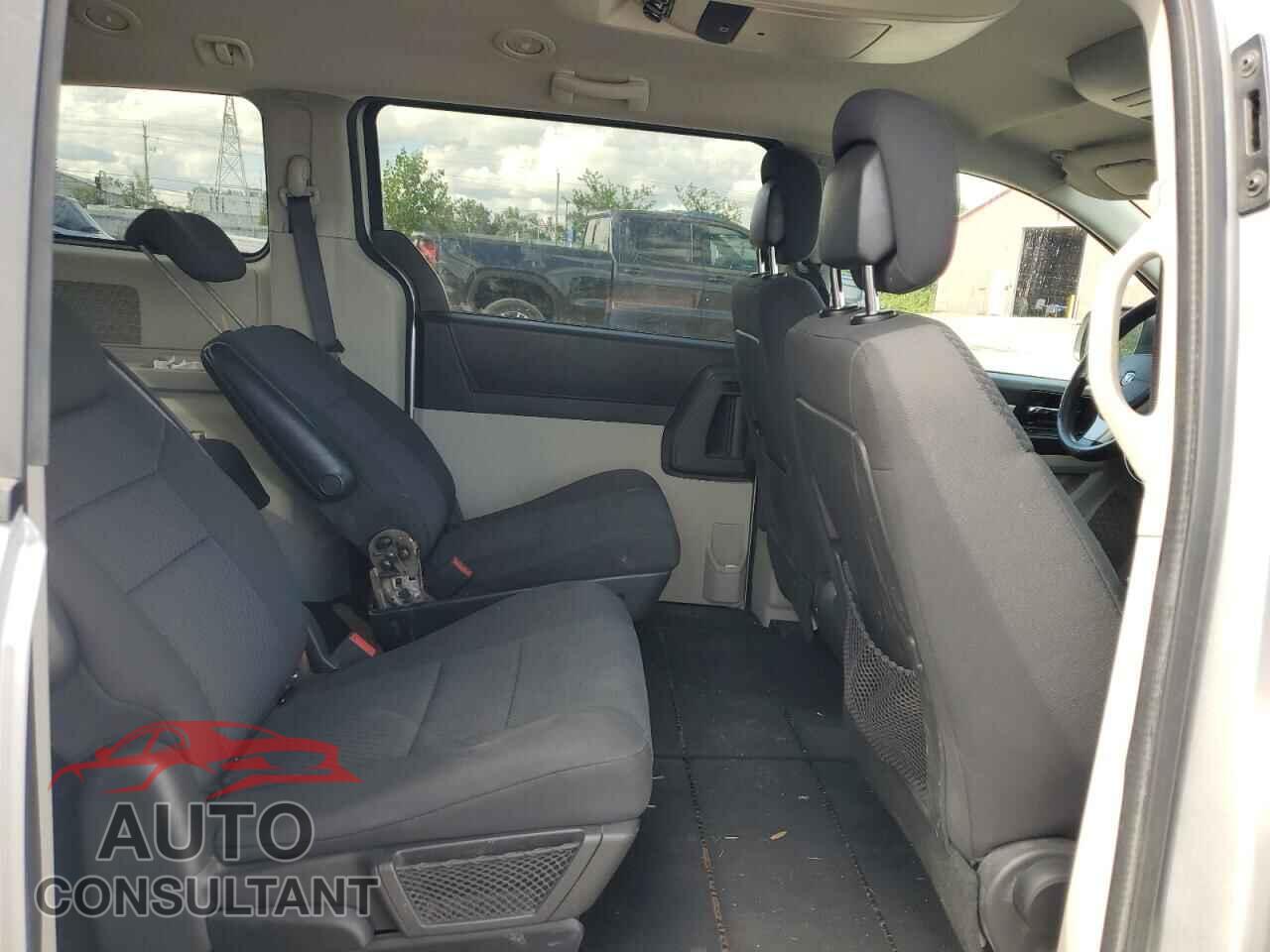 DODGE CARAVAN 2010 - 2D4RN4DE5AR276061