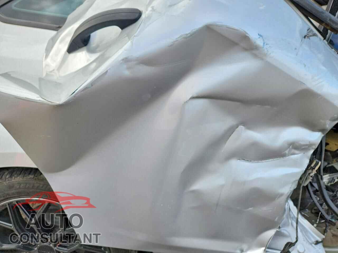 FORD FOCUS 2016 - 1FADP3E2XGL301463