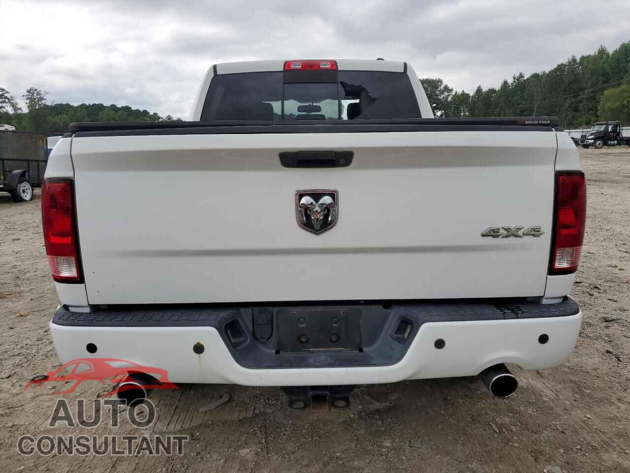 DODGE RAM 1500 2012 - 1C6RD7MTXCS250743