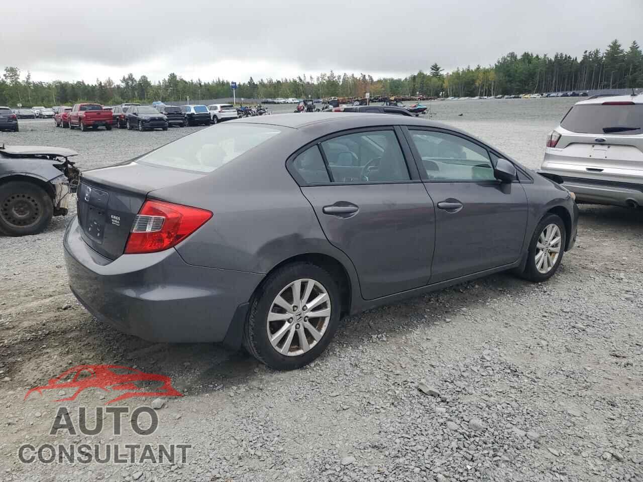 HONDA CIVIC 2012 - 2HGFB2F57CH055307