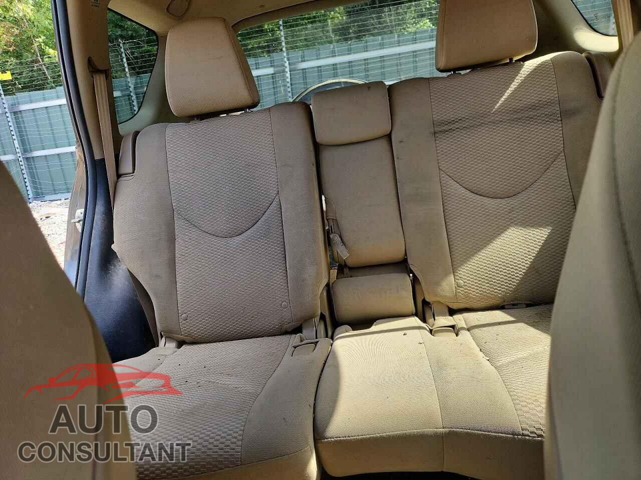 TOYOTA RAV4 2012 - 2T3BF4DV8CW216313