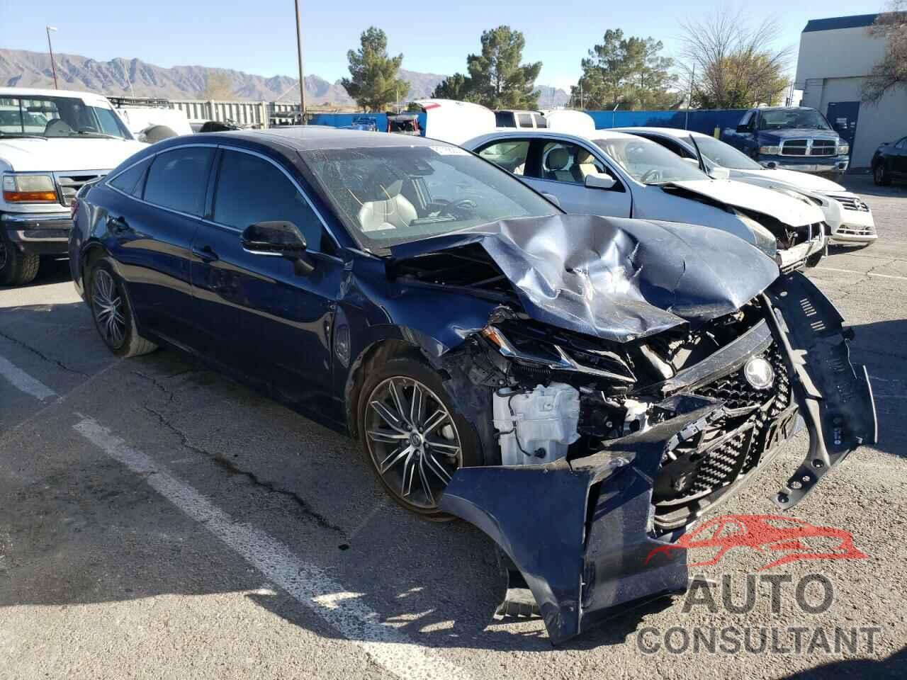 TOYOTA AVALON 2019 - 4T1BZ1FB6KU013811