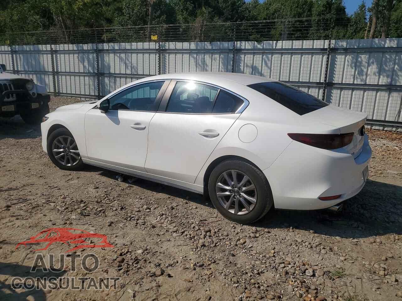 MAZDA 3 2021 - JM1BPAAL5M1334995