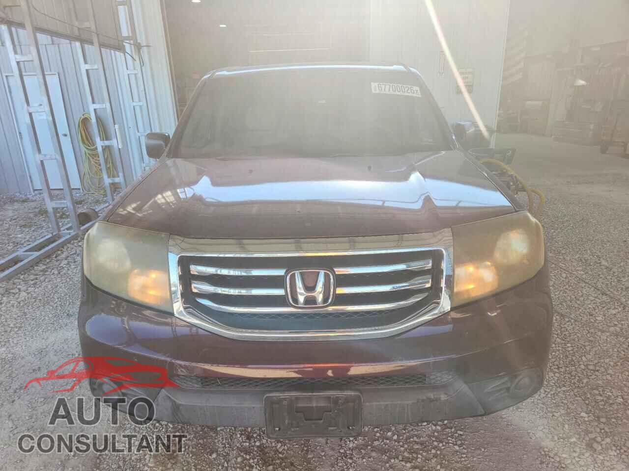 HONDA PILOT 2013 - 5FNYF3H28DB040309