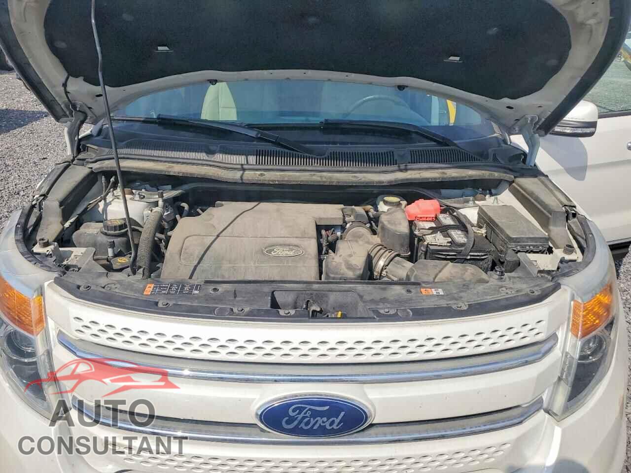 FORD EXPLORER 2015 - 1FM5K8F81FGA03111