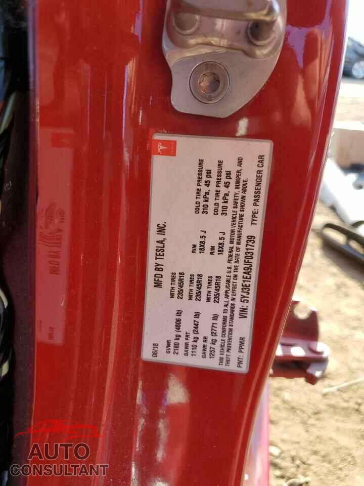 TESLA MODEL 3 2018 - 5YJ3E1EA9JF031739