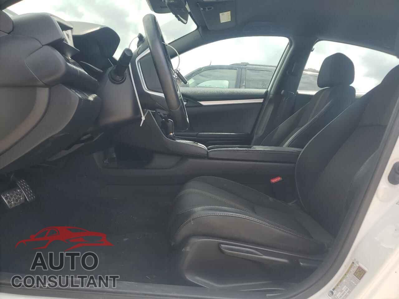 HONDA CIVIC 2019 - 2HGFC2F87KH571124