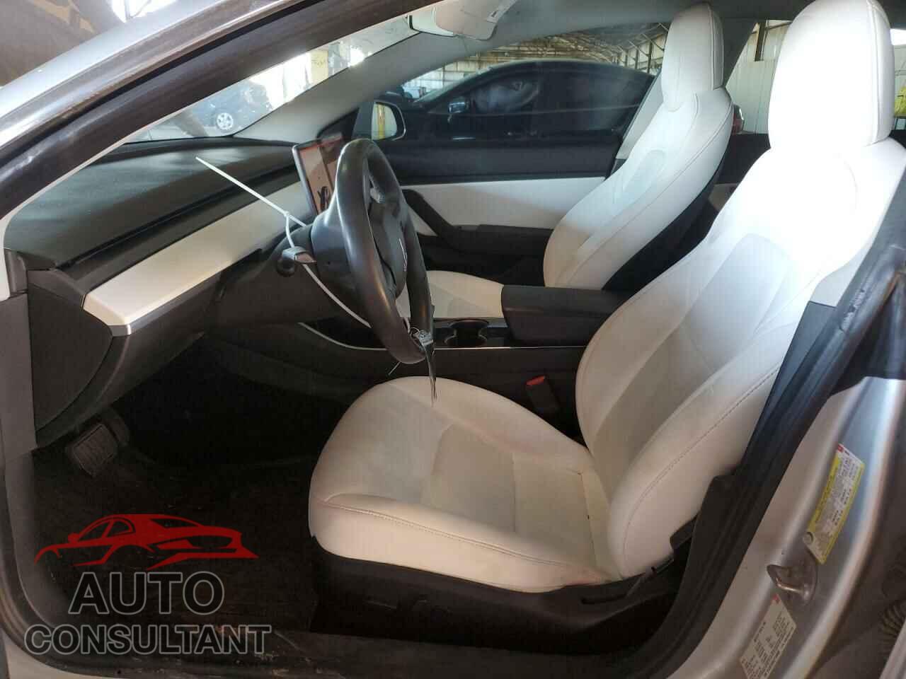 TESLA MODEL 3 2018 - 5YJ3E1EB6JF100590
