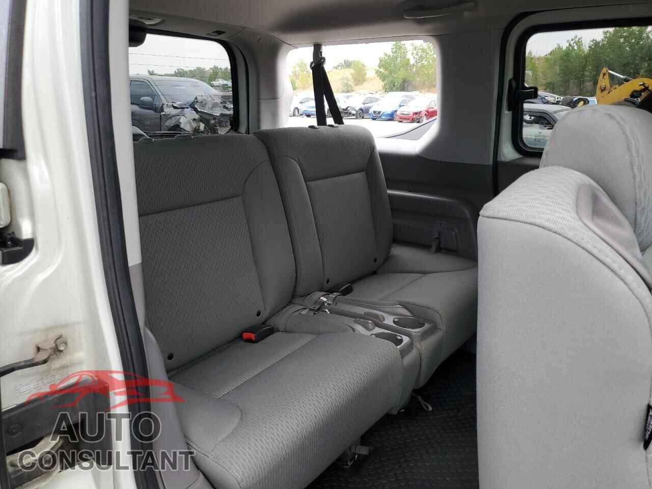 HONDA ELEMENT 2010 - 5J6YH2H37AL009391