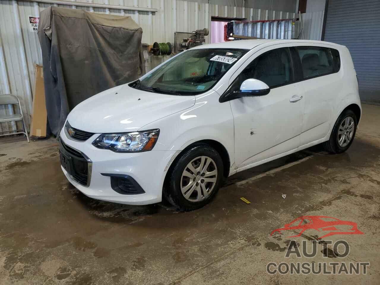 CHEVROLET SONIC 2020 - 1G1JG6SB4L4129429