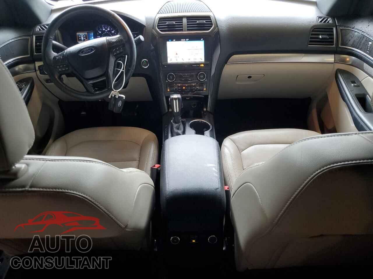 FORD EXPLORER 2018 - 1FM5K7D84JGB51601