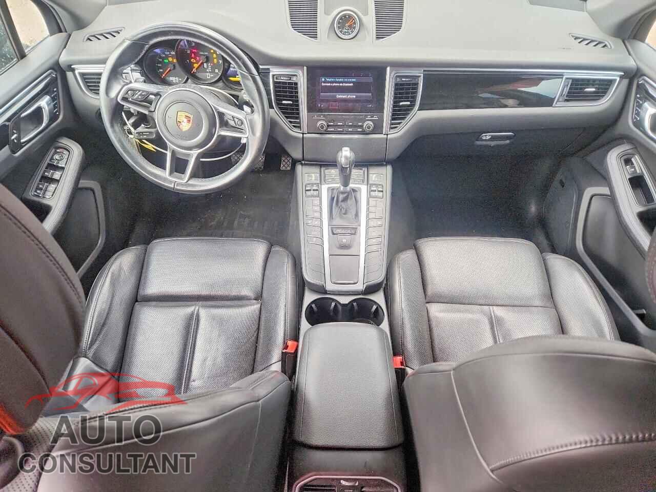 PORSCHE MACAN 2017 - WP1AA2A54HLB81166