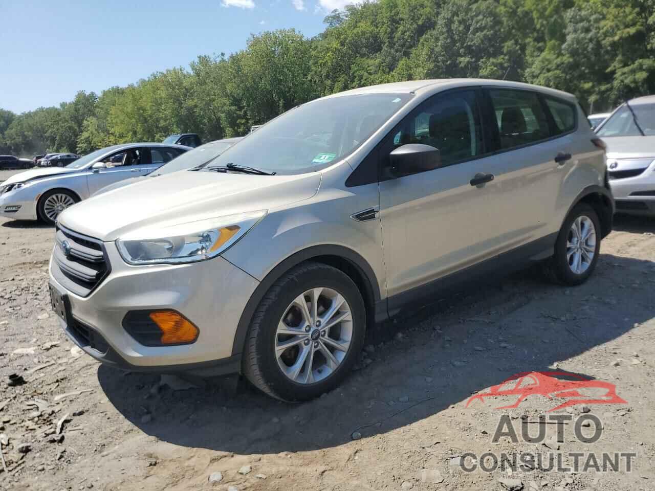 FORD ESCAPE 2017 - 1FMCU0F7XHUD14566