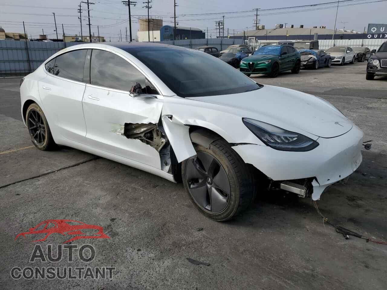 TESLA MODEL 3 2019 - 5YJ3E1EA7KF300211