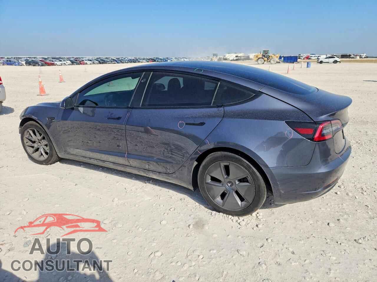 TESLA MODEL 3 2023 - 5YJ3E1EA0PF460308