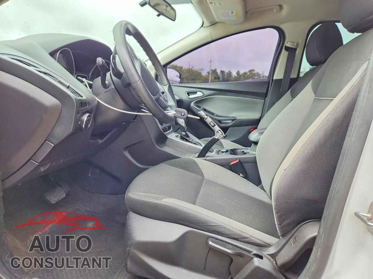 FORD FOCUS 2014 - 1FADP3F26EL335086
