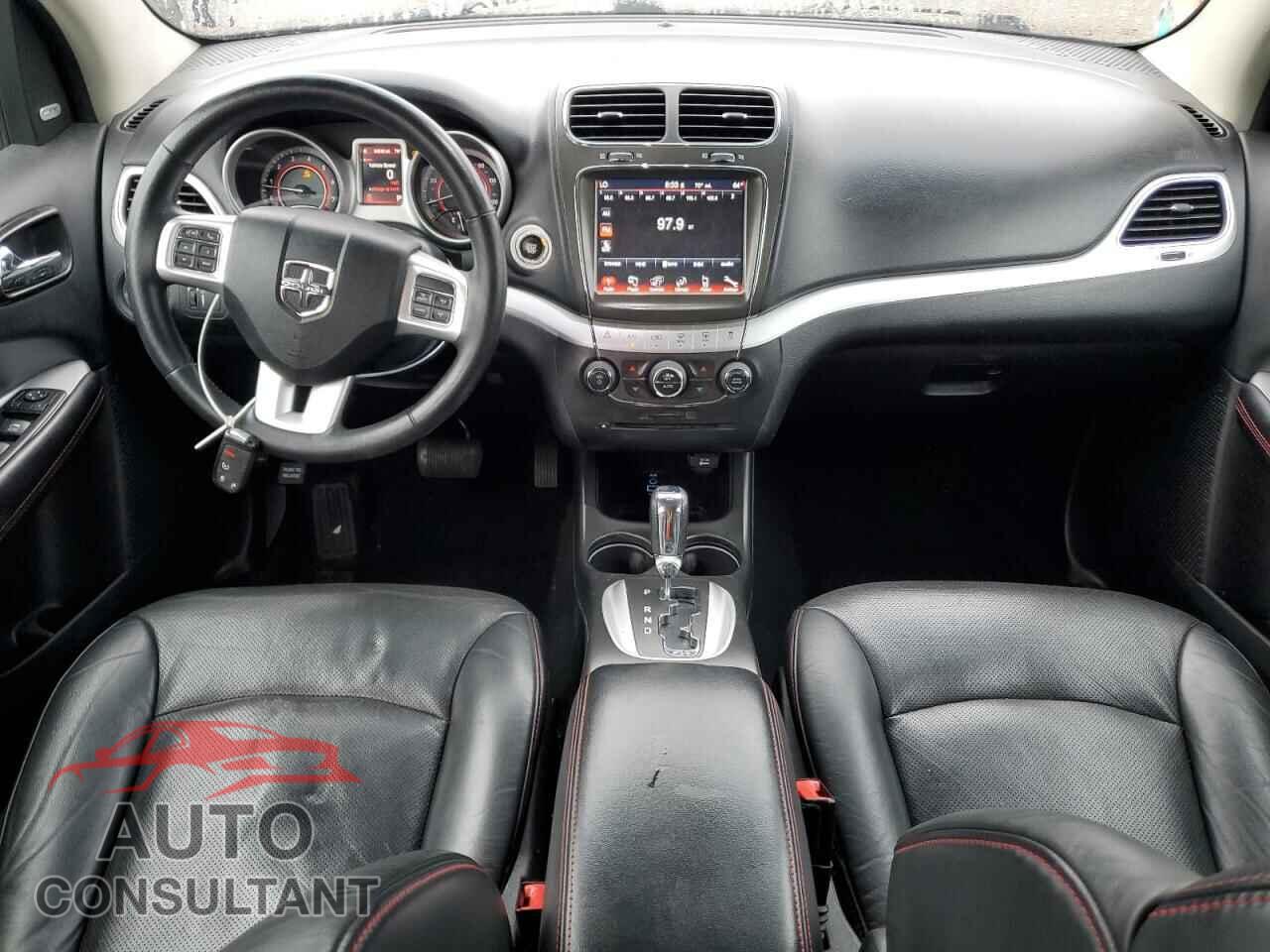 DODGE JOURNEY 2017 - 3C4PDDEG3HT587793