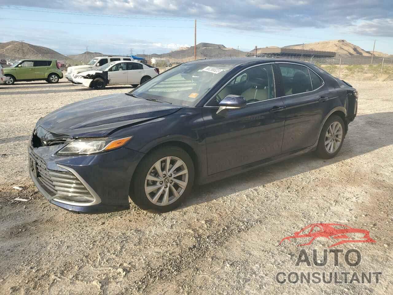 TOYOTA CAMRY 2021 - 4T1C11AK2MU441638
