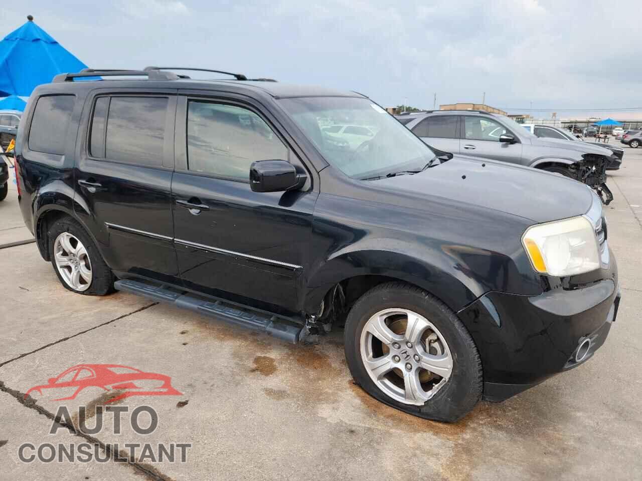 HONDA PILOT 2012 - 5FNYF3H44CB014810