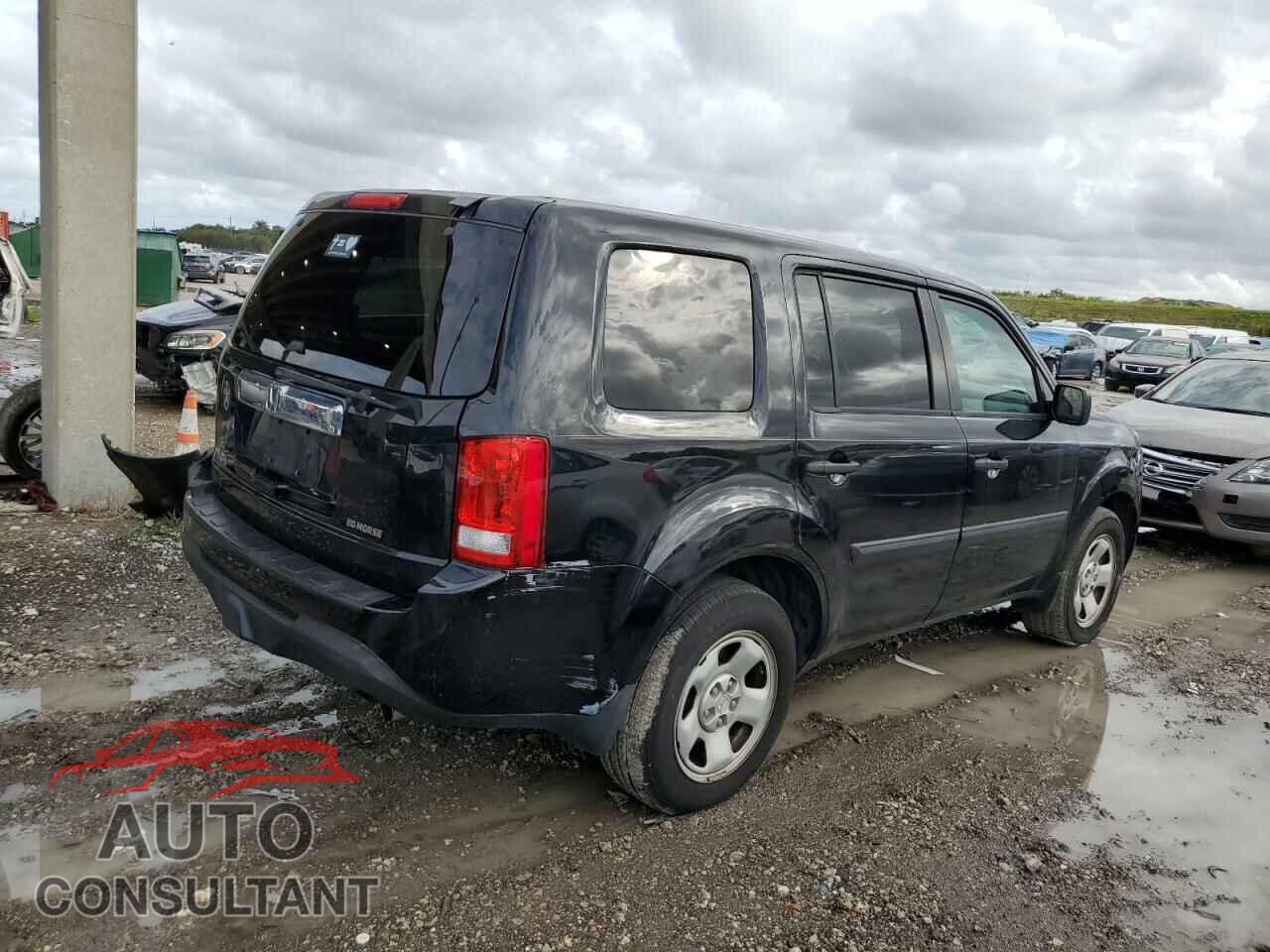 HONDA PILOT 2015 - 5FNYF3H28FB032682