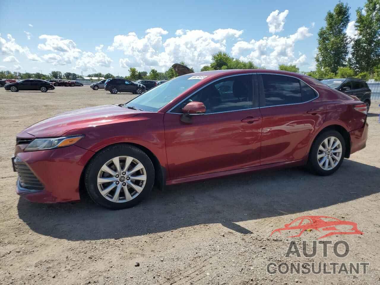 TOYOTA CAMRY 2018 - 4T1B11HK2JU503598