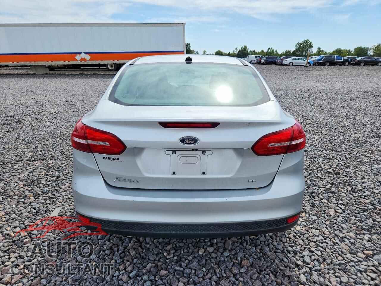 FORD FOCUS 2017 - 1FADP3F25HL282823