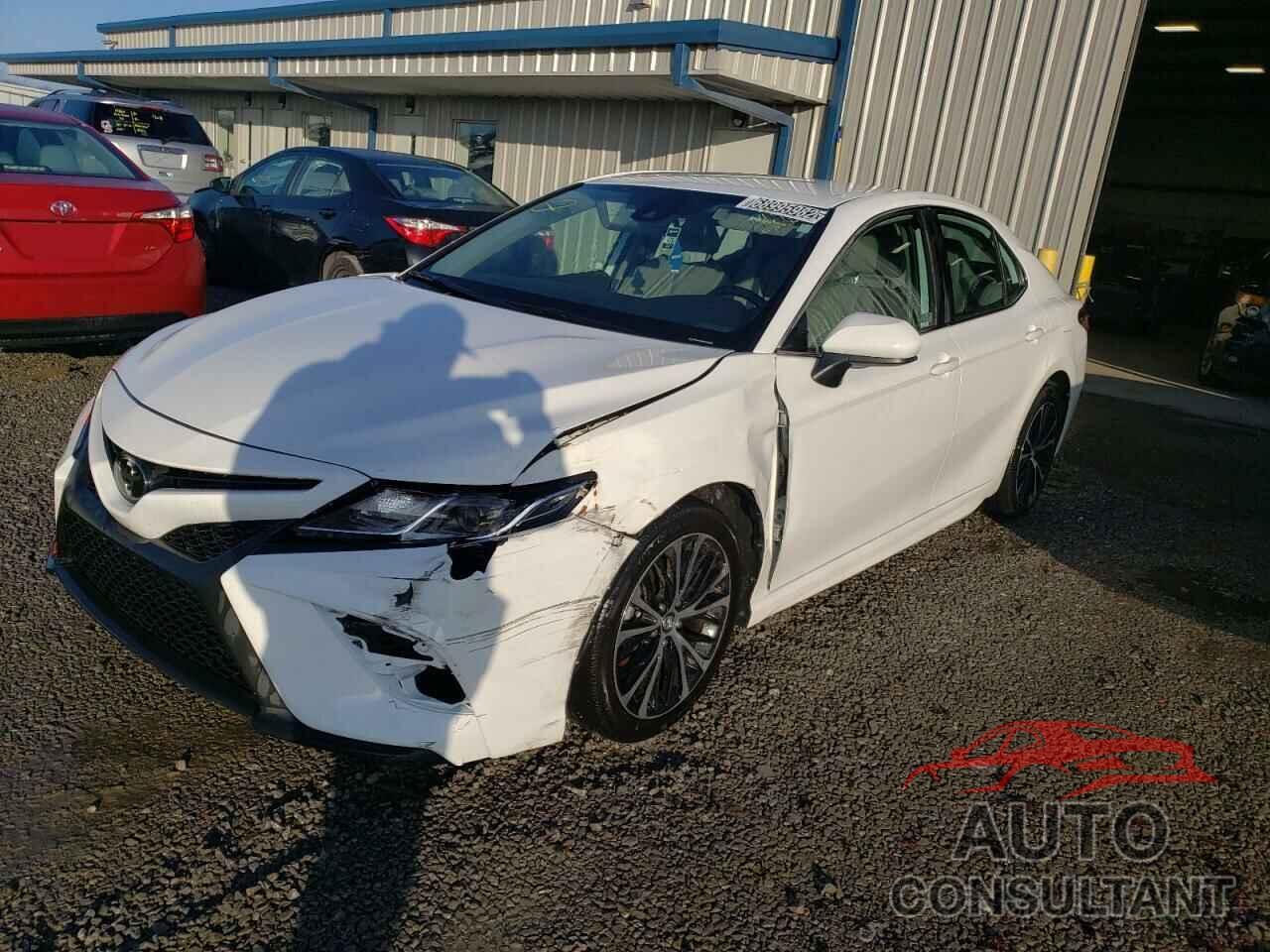 TOYOTA CAMRY 2020 - 4T1G11AK4LU891078