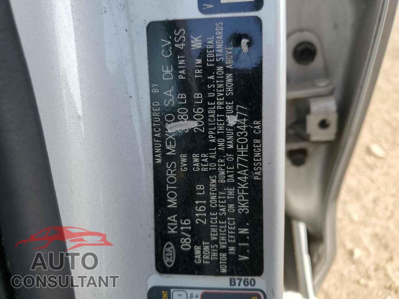 KIA FORTE 2017 - 3KPFK4A77HE034477