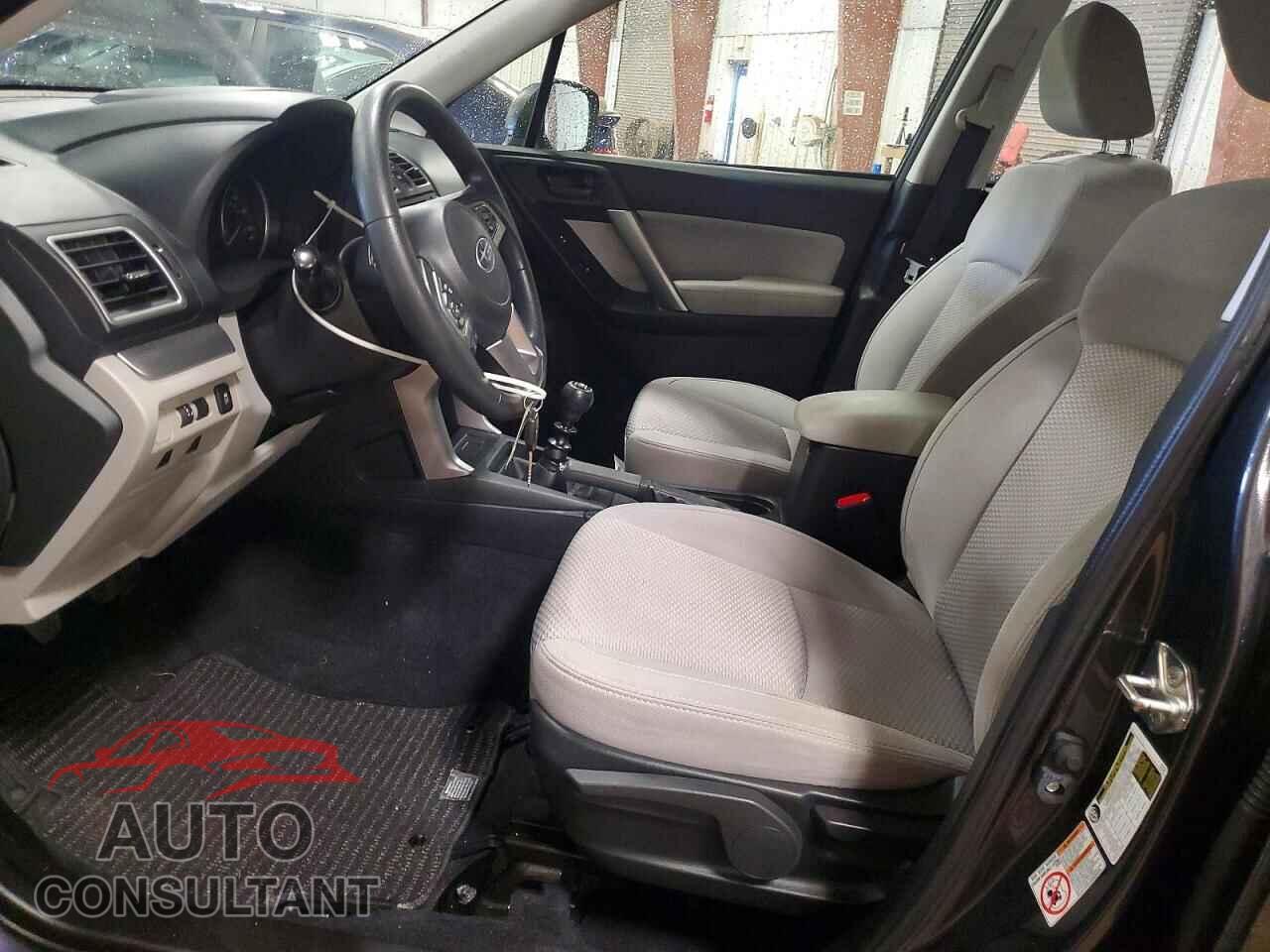 SUBARU FORESTER 2018 - JF2SJAAC9JG507820