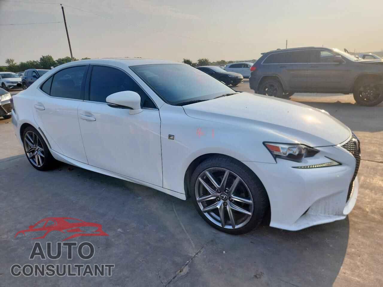 LEXUS IS 2014 - JTHBF1D28E5037797