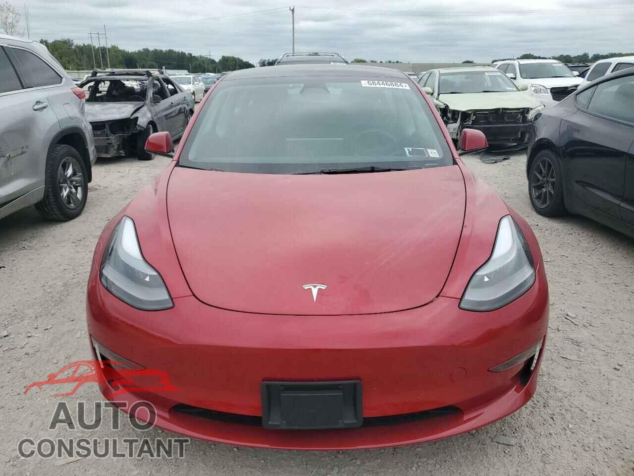 TESLA MODEL 3 2023 - 5YJ3E1EA5PF689468