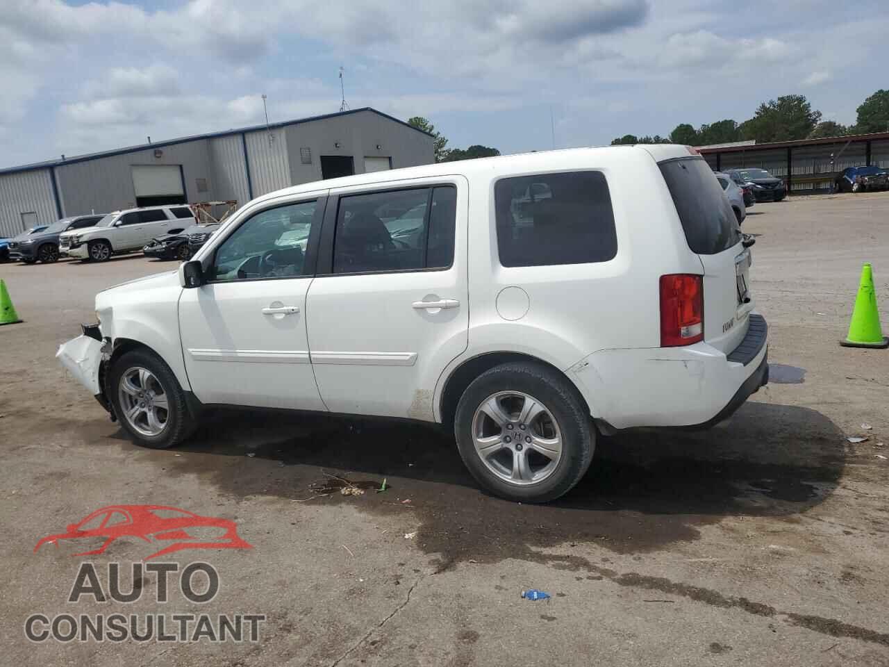 HONDA PILOT 2013 - 5FNYF3H45DB042519