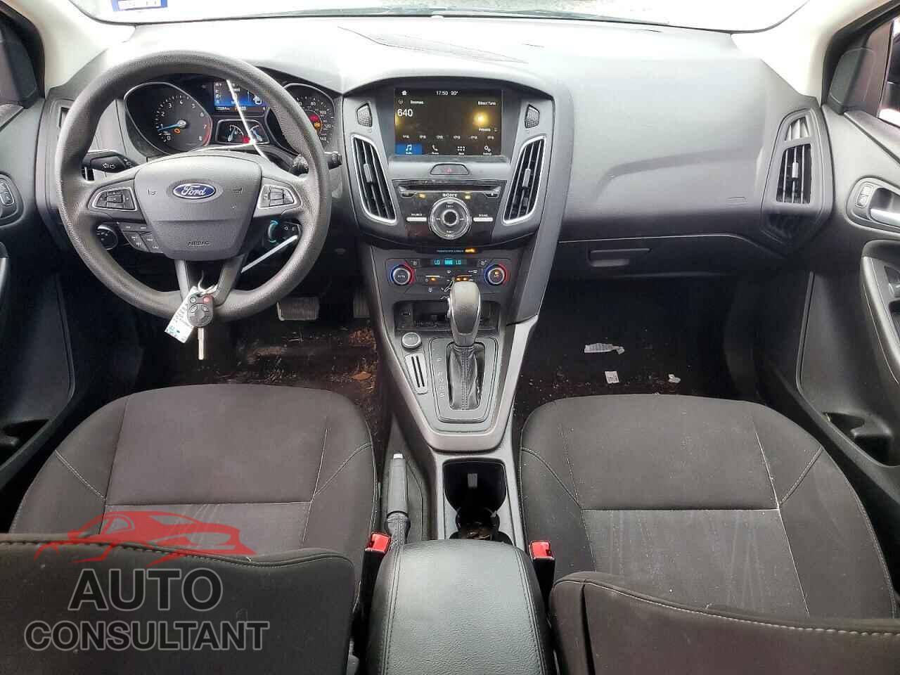 FORD FOCUS 2017 - 1FADP3M24HL289619