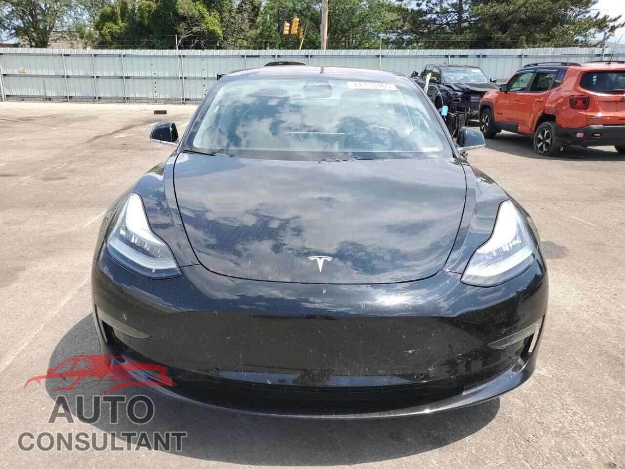 TESLA MODEL 3 2018 - 5YJ3E1EB7JF118970