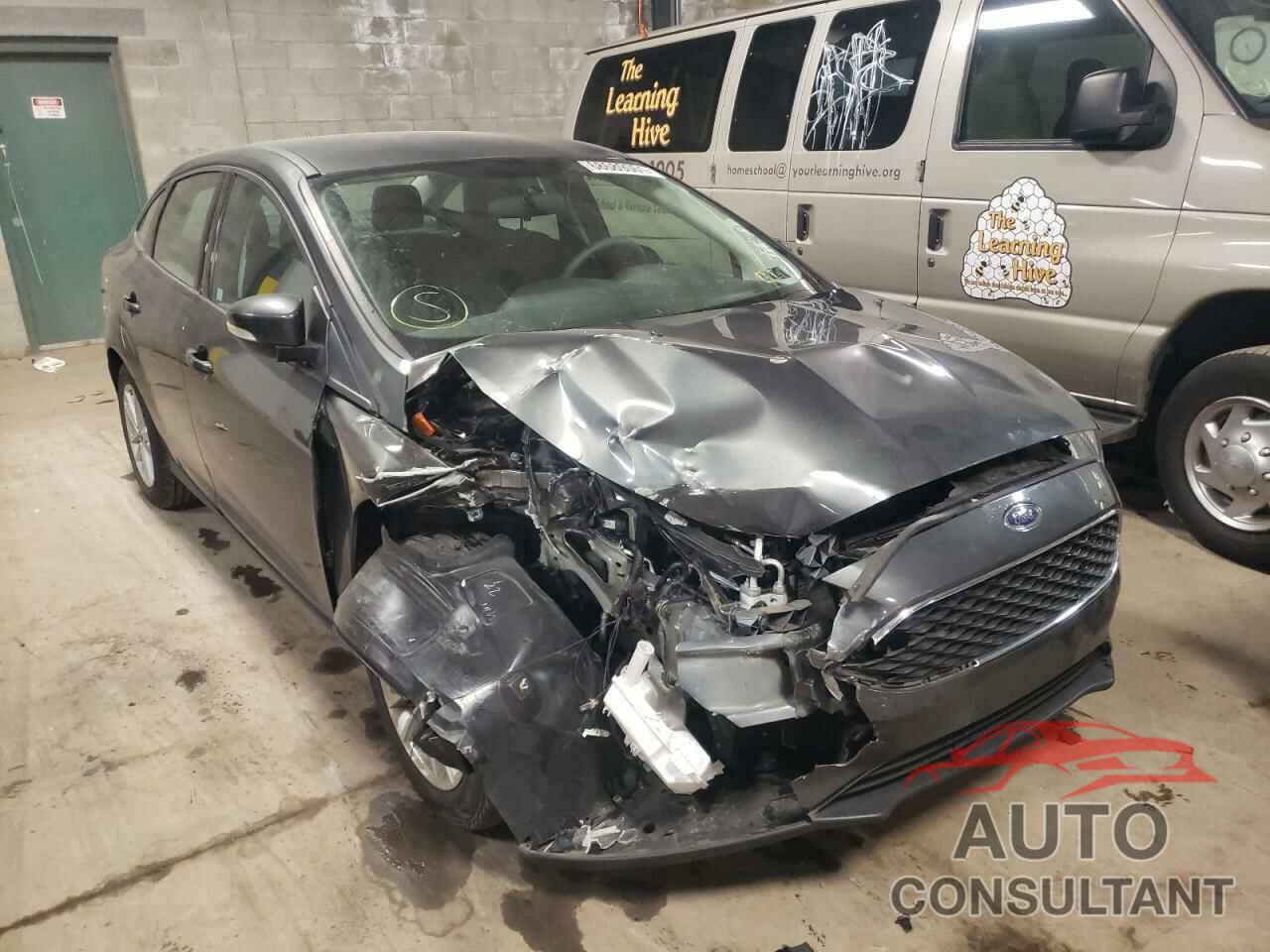 FORD FOCUS 2017 - 1FADP3F26HL207810