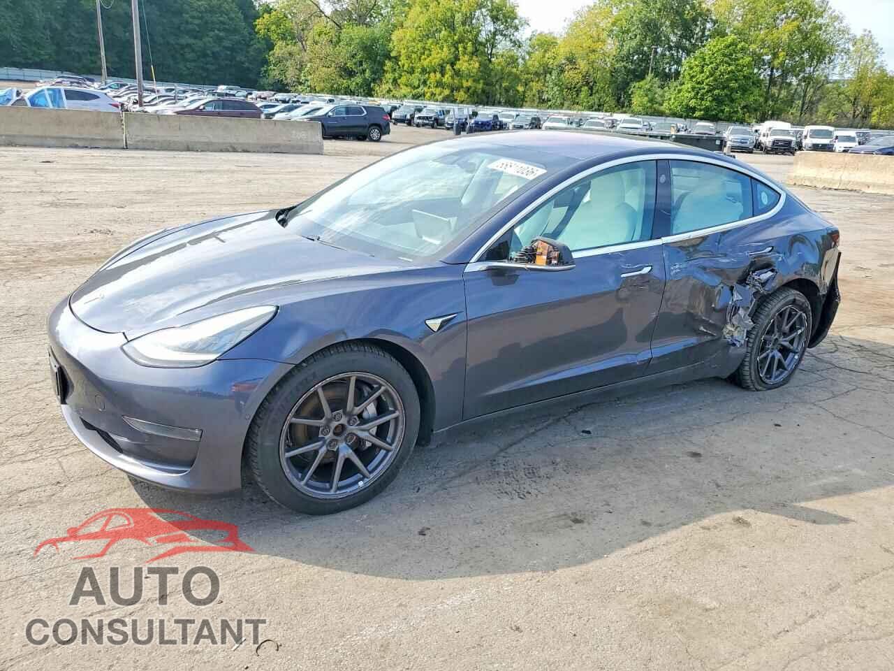TESLA MODEL 3 2018 - 5YJ3E1EB7JF100498