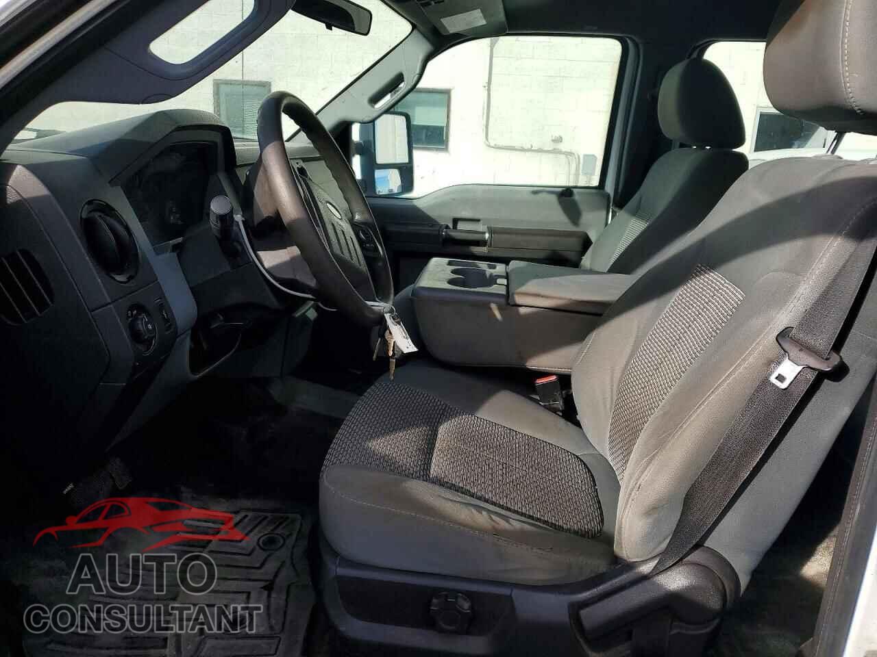 FORD F250 2012 - 1FT7W2B68CEC01520