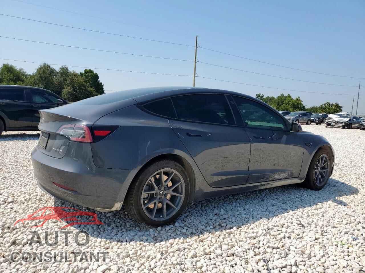 TESLA MODEL 3 2022 - 5YJ3E1EB2NF199415