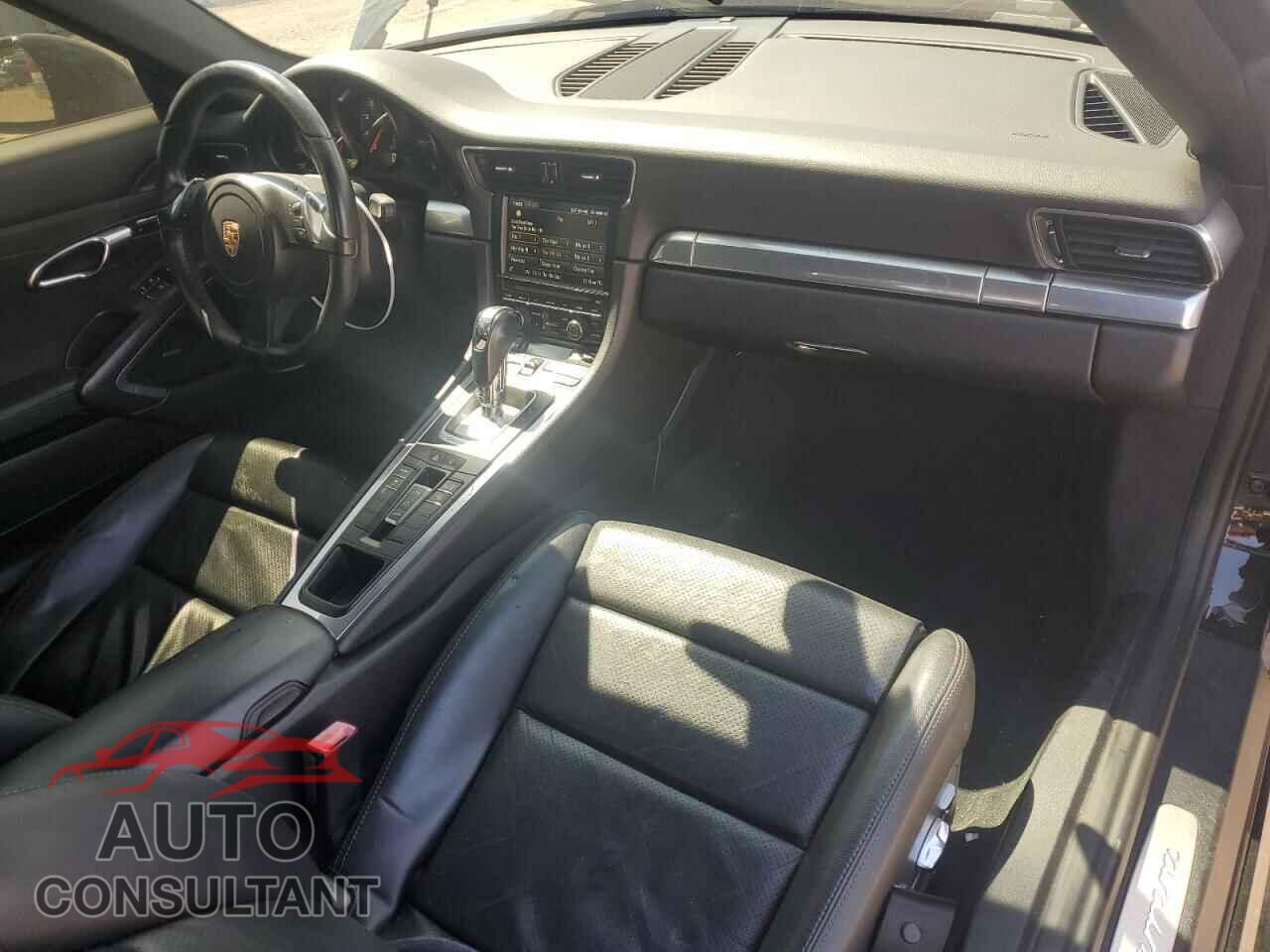 PORSCHE 911 2015 - WP0CA2A9XFS137088