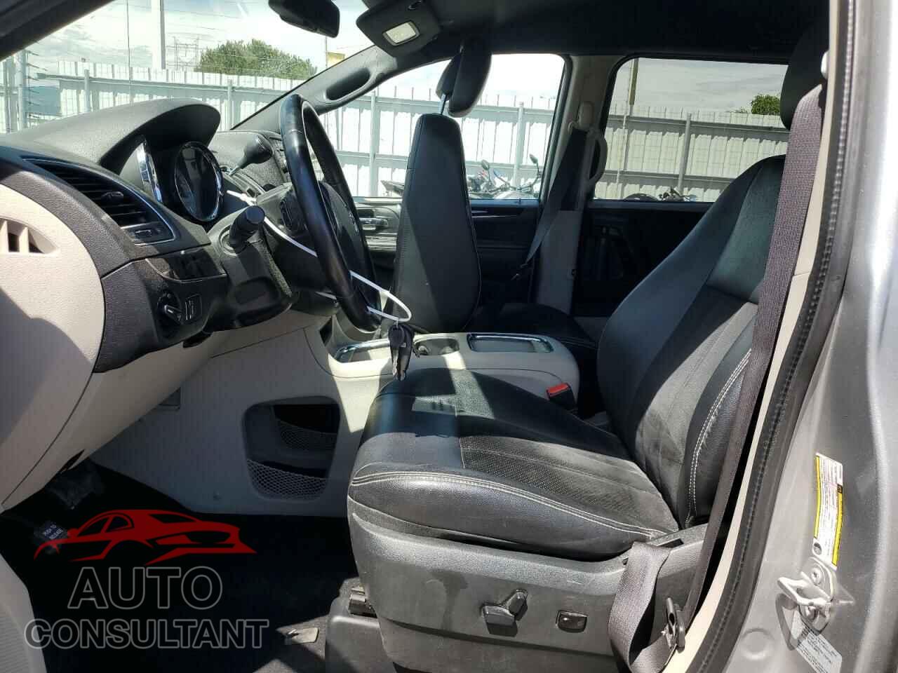 DODGE CARAVAN 2017 - 2C4RDGCG5HR600317