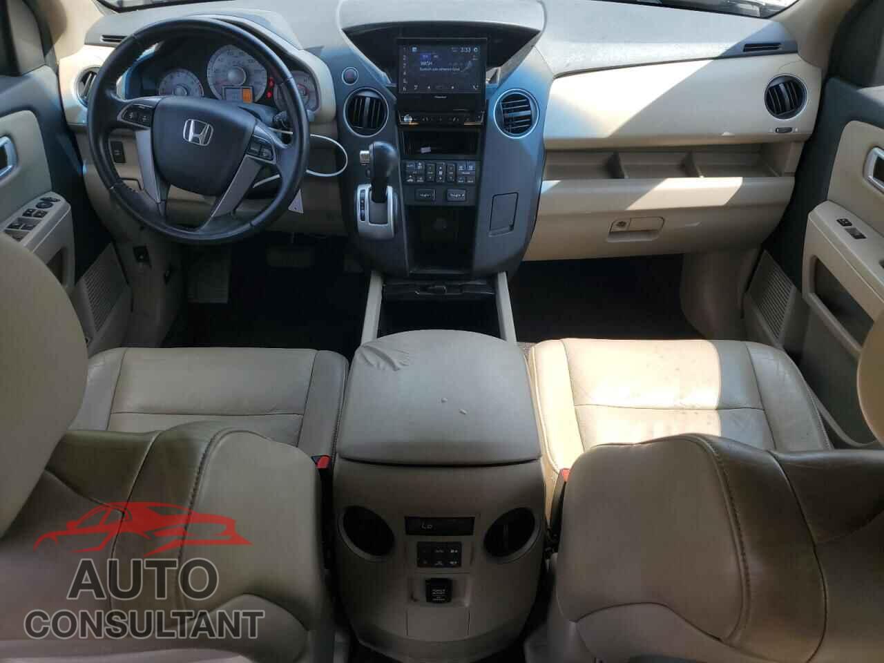 HONDA PILOT 2011 - 5FNYF3H5XBB005648