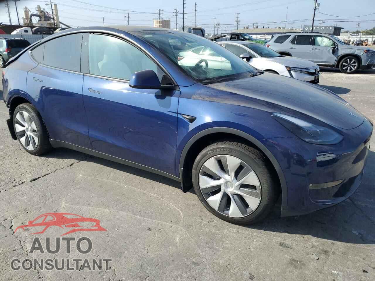 TESLA MODEL Y 2024 - 7SAYGDEEXRF073789