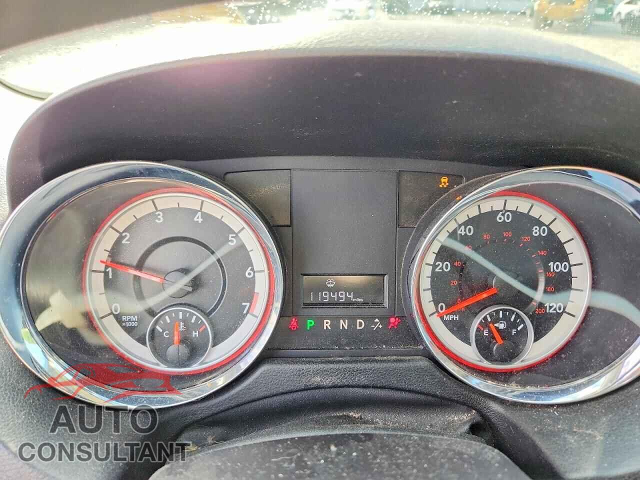 DODGE CARAVAN 2011 - 2D4RN3DG1BR786906